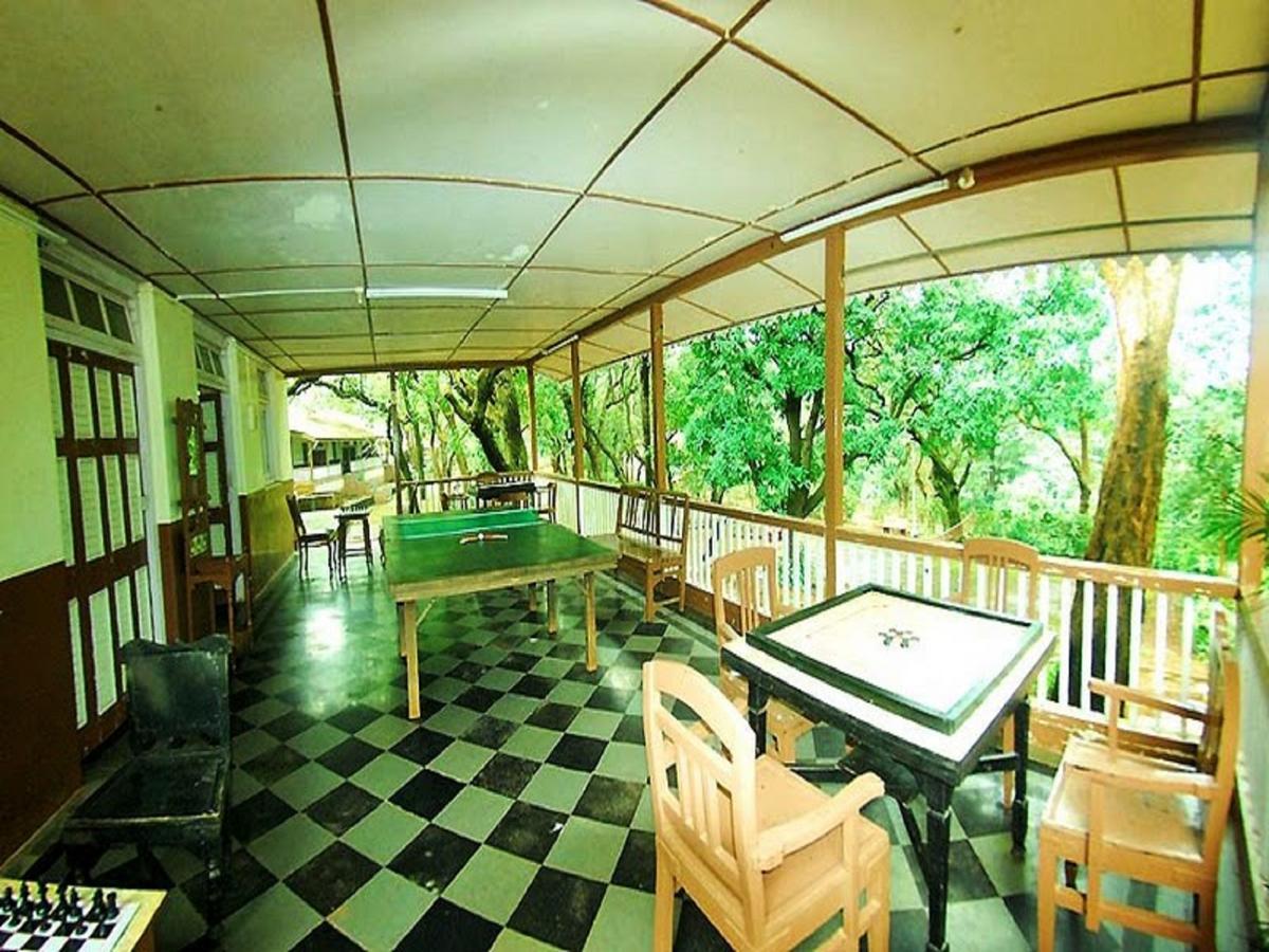 Cecil Hotel 마테란 외부 사진