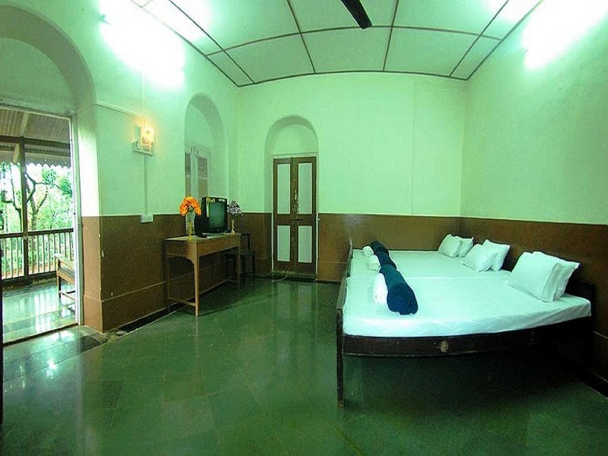 Cecil Hotel 마테란 외부 사진
